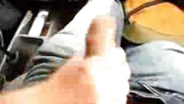 Keiranas Lee nukreipė savo ginklą į Ava Addams