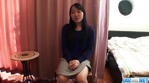 Seksuali tarnaitė mėgsta būti dvigubai pakliuvusiam