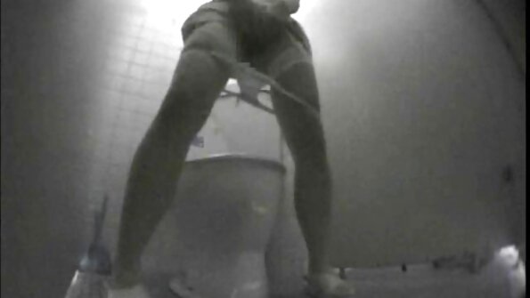 Naughty Amateur MILF Jerking Off Jos Lovers Pole